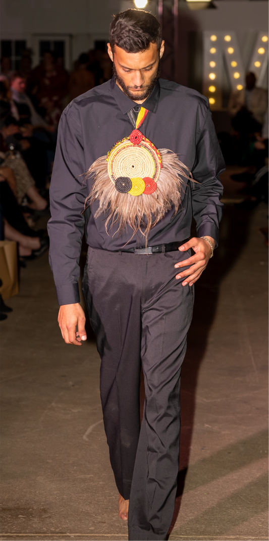 Yarning Circle - Neck Adornment